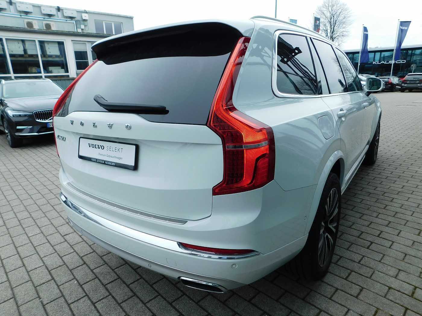Volvo  T8 AWD Recharge  Inscription Expression